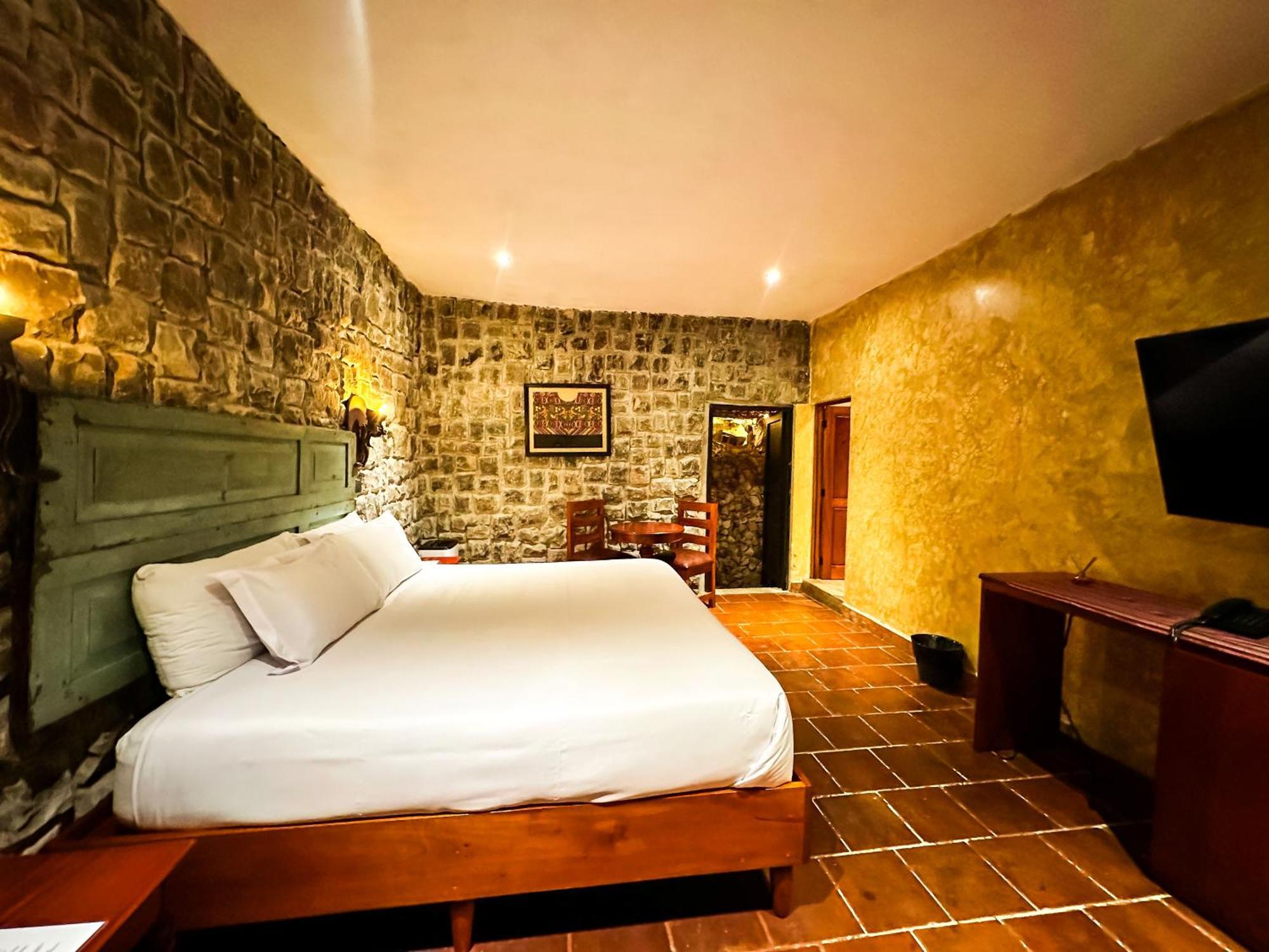 Santa Lucía Milpas Altas Le Suisse Spa מראה חיצוני תמונה