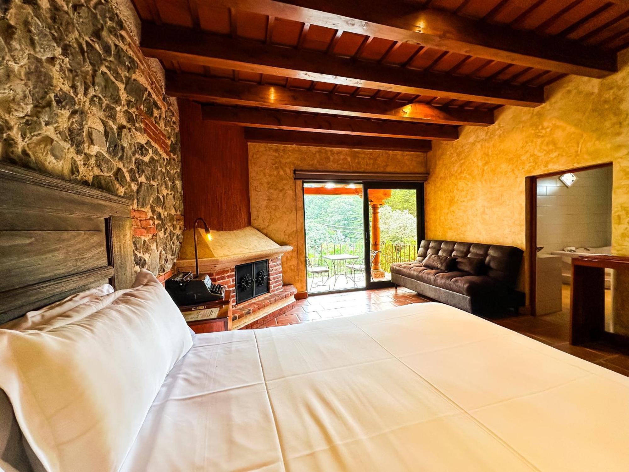 Santa Lucía Milpas Altas Le Suisse Spa מראה חיצוני תמונה