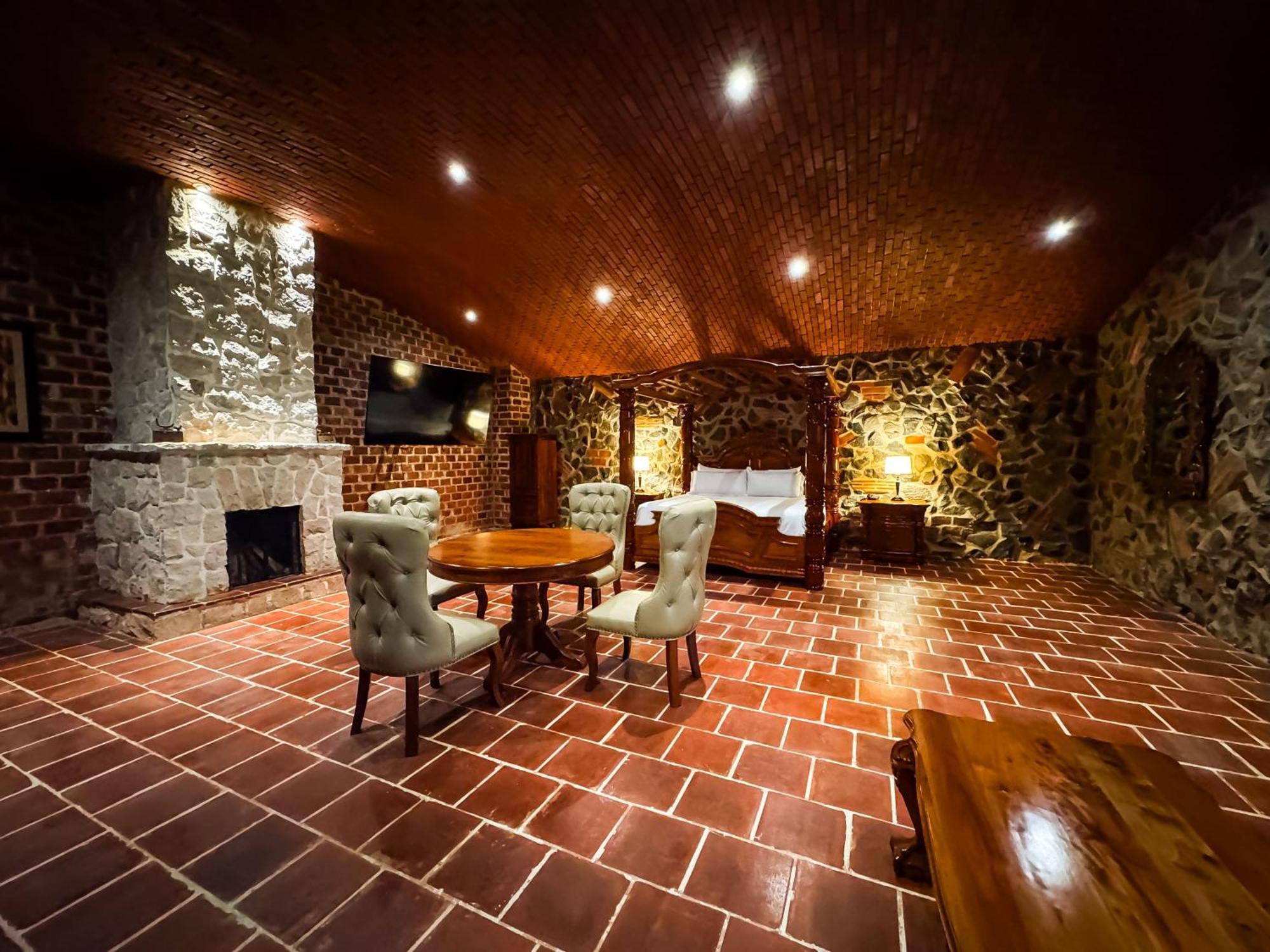 Santa Lucía Milpas Altas Le Suisse Spa מראה חיצוני תמונה