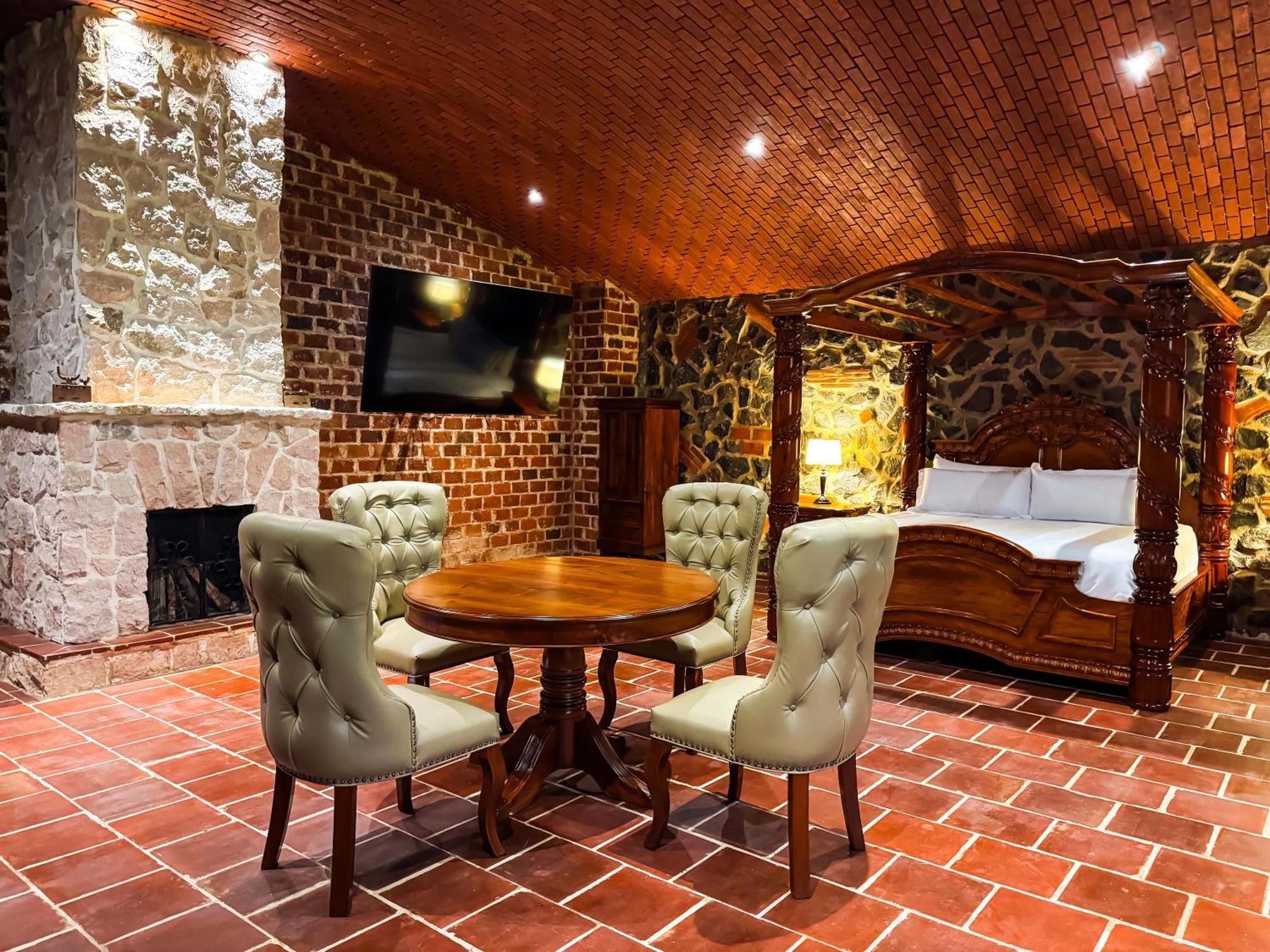 Santa Lucía Milpas Altas Le Suisse Spa מראה חיצוני תמונה